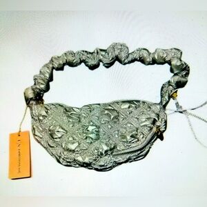FAR OUT !!  SILVER PUFFER CROSSBODY WITH ZIPPERS AND GOLD HARDWARE!